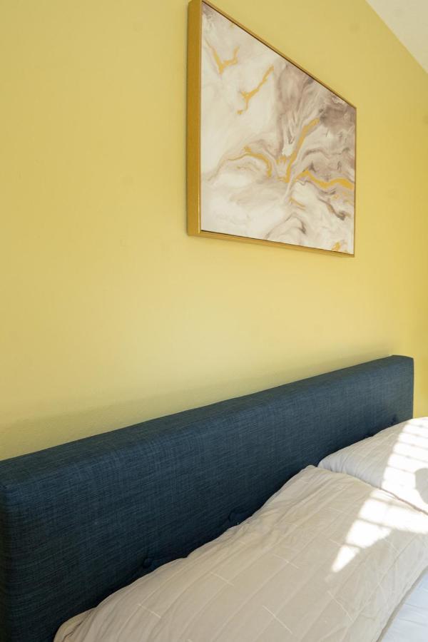 Serene 3Br Apartment 4Tvs Free Wi-Fi & Parking -E- 모스포인트 외부 사진